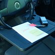 Víceúčelový stolek do auta pro uchycení na volant - Cartrend Germany 